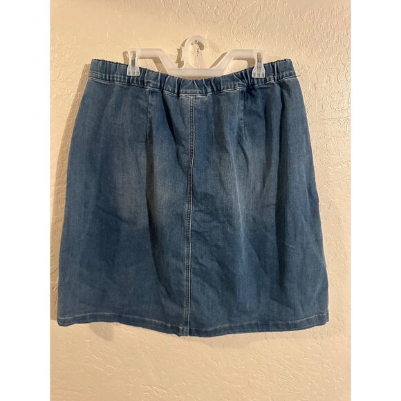 Lane Bryant Plus Size Denim Buttoned Midi Skirt - Picture 5 of 6